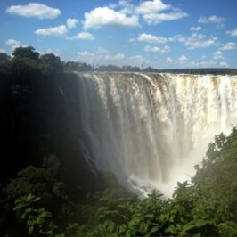 victoria-falls-zimbabwe