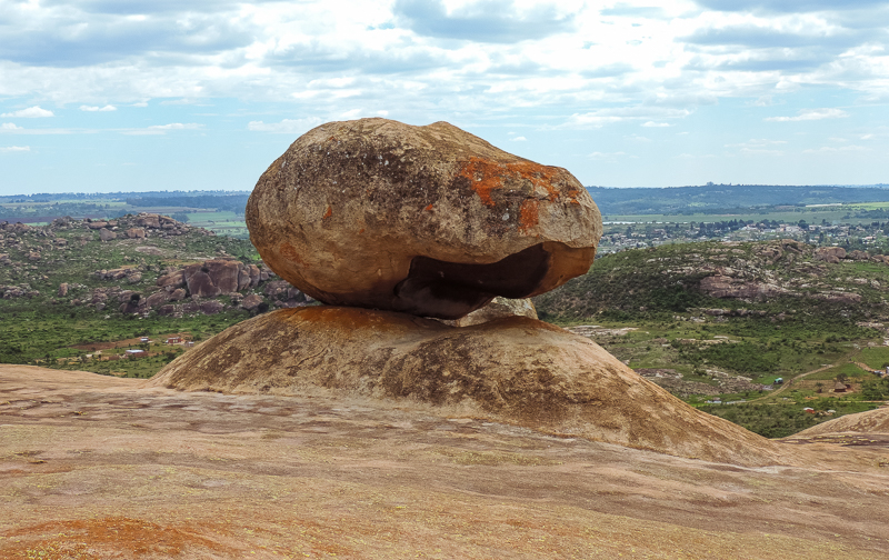 Balancing rock Zimbabwe